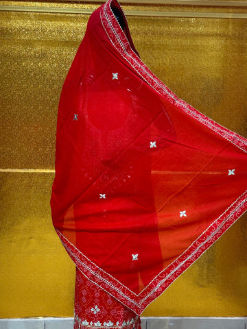 US-02 BANDHANI UNSTICHED SUIT US-02 BANDHANI UNSTICHED SUIT