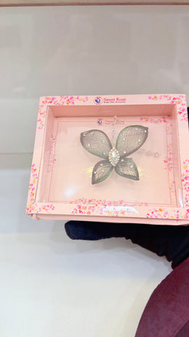 BUTTERFLY CLIP BUTTERFLY CLIP