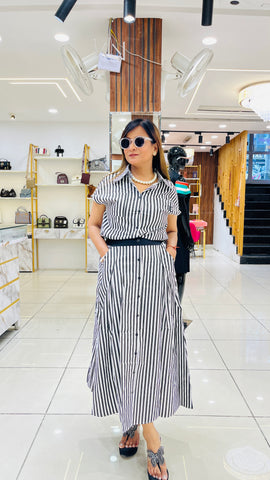 “SYARA” CROP TOP WITH SKIRT CORD “SYARA” CROP TOP WITH SKIRT CORD