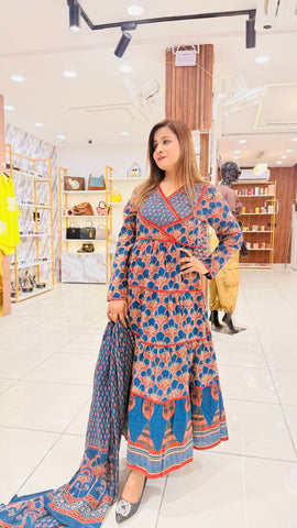 “RANYA” THREE PIECE SET “RANYA” THREE PIECE SET