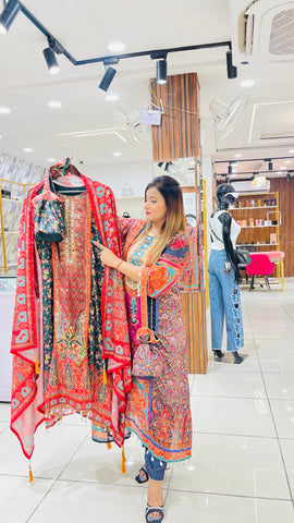 “AAVYA” ARABIC STYLE SUIT “AAVYA” ARABIC STYLE SUIT