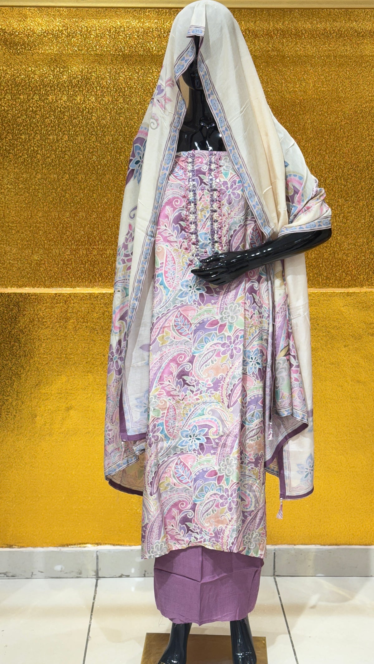 US-01 PRINTED UNSTICHED SUIT