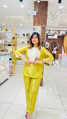 “MAHIMA” TWO PIECE SET