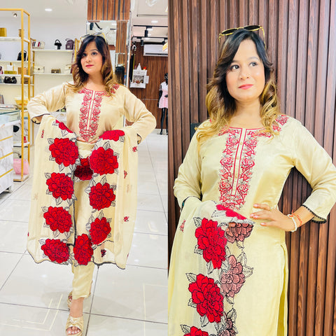 “NOOR” TWO PIECE SET