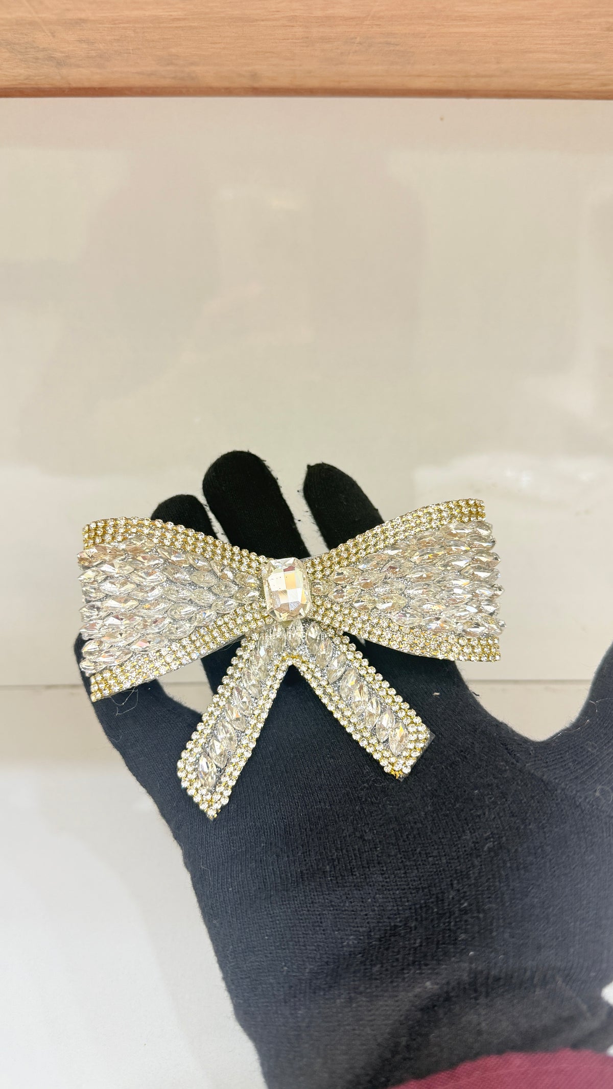 RHINESTONE CRYSTAL BOW HA-01